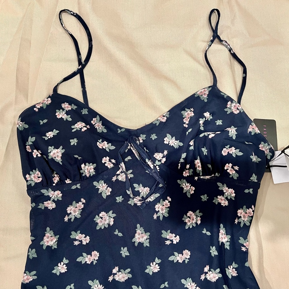 navy blue dress with flowers - Picture 2 of 3